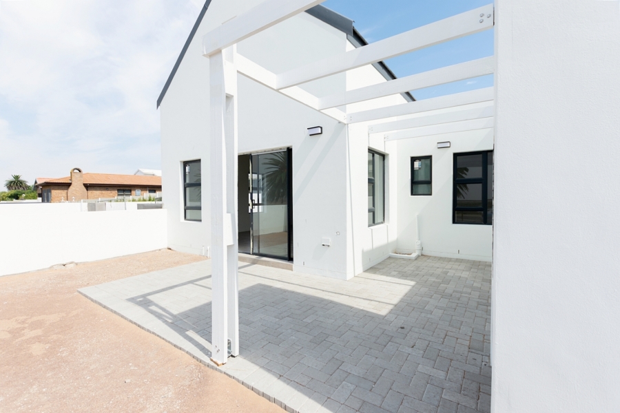 2 Bedroom Property for Sale in Velddrif Western Cape